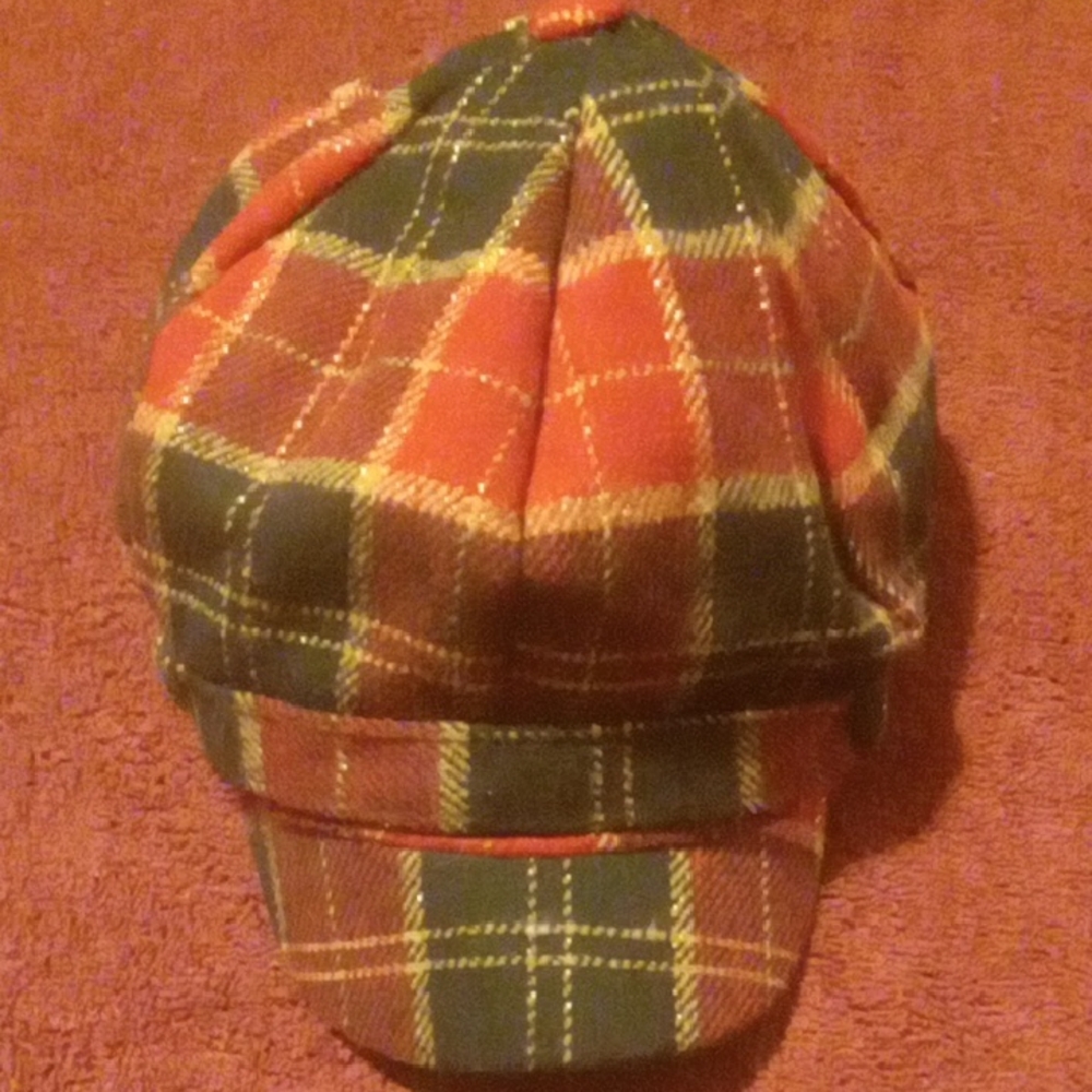 Plaid Newsboy Cap in Red and Green